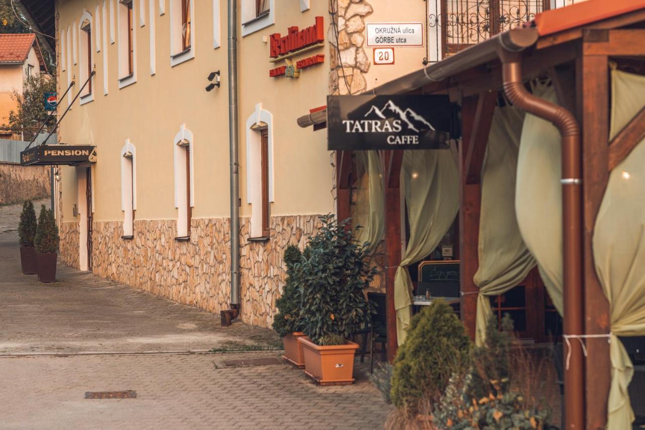 Ferdinand Penzion Moldava nad Bodvou Exteriör bild